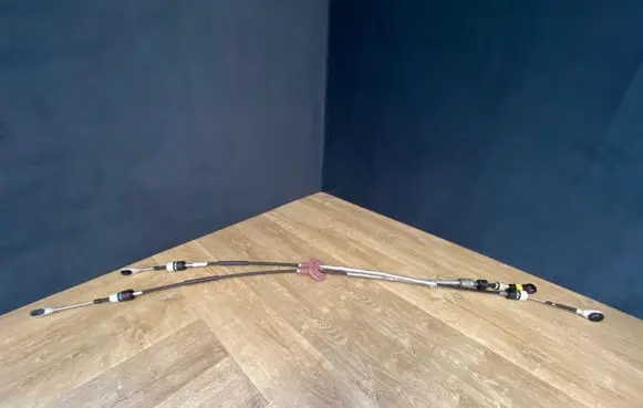 Gear shift cable linkage