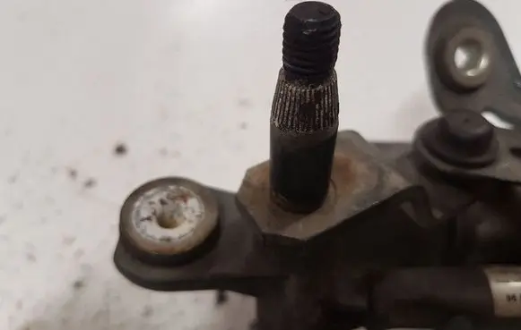 Peugeot 407 Front wiper linkage and motor 0390241722 339702060526 3391098619