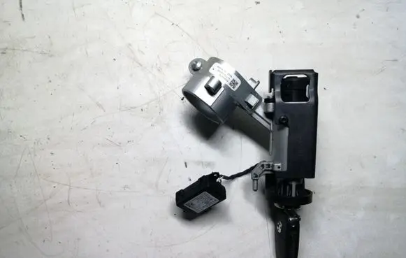 Opel Insignia A Ignition lock 20964876 10770720150 20939745