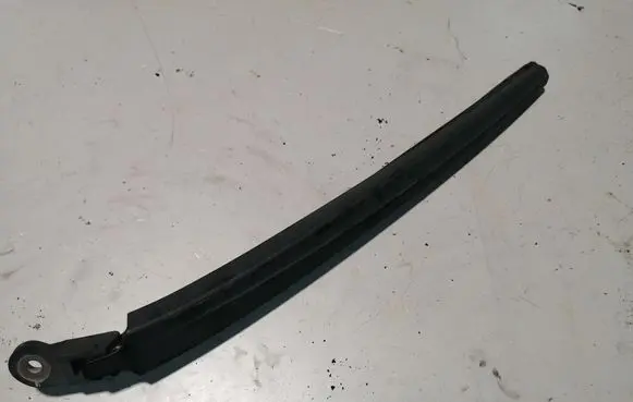Seat Ibiza III (6L) Rear wiper blade arm 