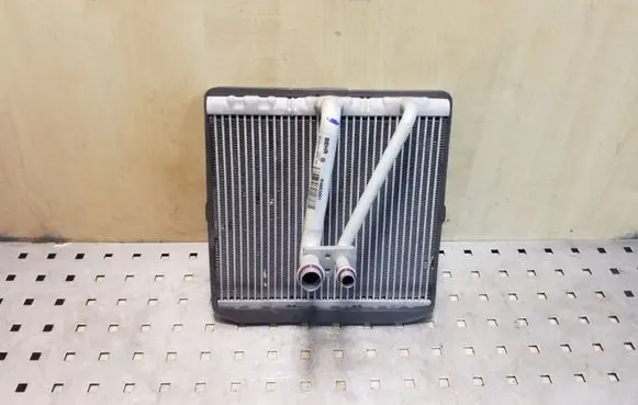 Air conditioning (A/C) radiator (interior)