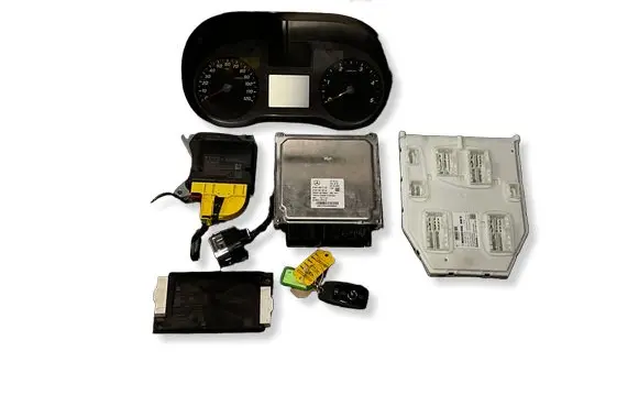 Mercedes-Benz Sprinter W907 W910 Engine ECU kit and lock set A6519007103