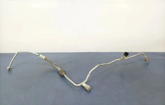 Air conditioning (A/C) pipe/hose