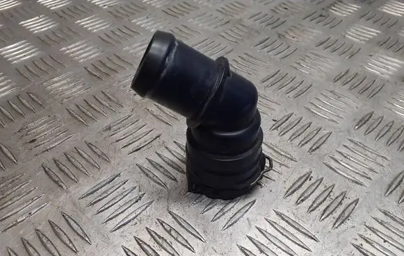 Honda CR-V Engine coolant pipe/hose