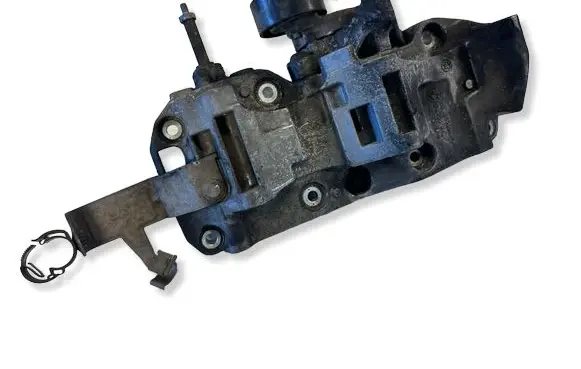 BMW X5 F15 Generator/alternator bracket 8506863