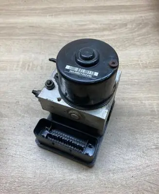 Volkswagen Golf V ABS Pump 1K0907379K 1K0614517H
