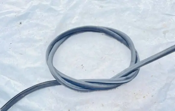 BMW 5 GT F07 Rubber seal front coupe door 