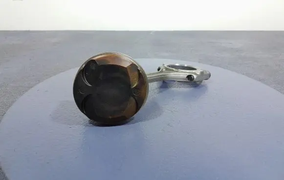 Lexus UX Piston 24050