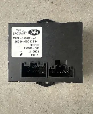 Land Rover Evoque II Tailgate/trunk control unit/module M8D214B673AB