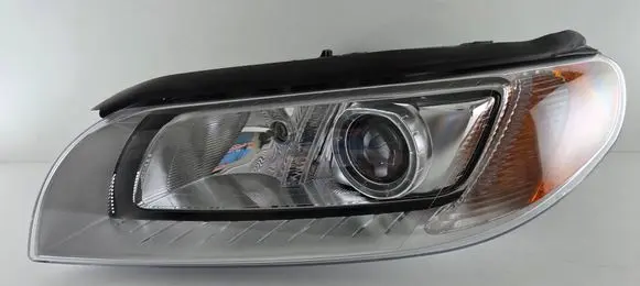 Volvo XC70 Headlight/headlamp 31353534 6337100000 T4UVA280212