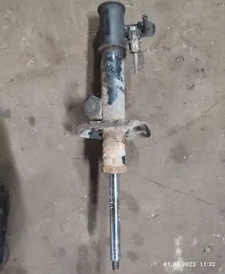 Opel Astra H Front shock absorber/damper