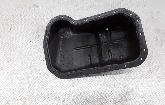 Audi A4 S4 B5 8D Oil sump