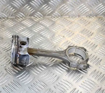 Seat Ibiza III (6L) Piston 