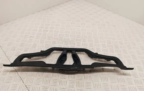 Renault Clio IV Front bumper upper radiator grill 628101467R T0000123683