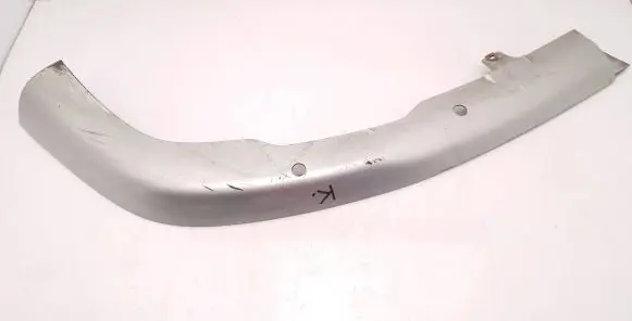 Toyota Corolla Verso AR10 Front bumper lip 768520F020
