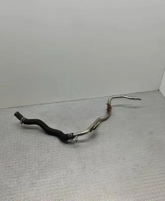 Toyota Prius (XW50) Engine coolant pipe/hose