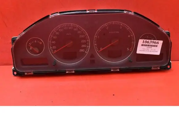 Volvo S60 Speedometer (instrument cluster) 30682277