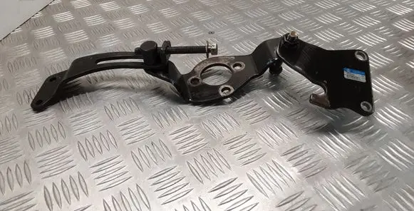 Nissan Terrano Generator/alternator belt tensioner 491107F700