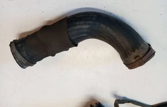 Volvo V60 Intercooler hose/pipe 30792300