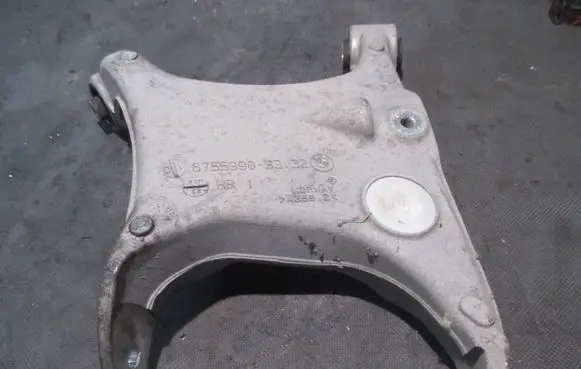 BMW 5 E60 E61 Rear upper control arm/wishbone 6755990
