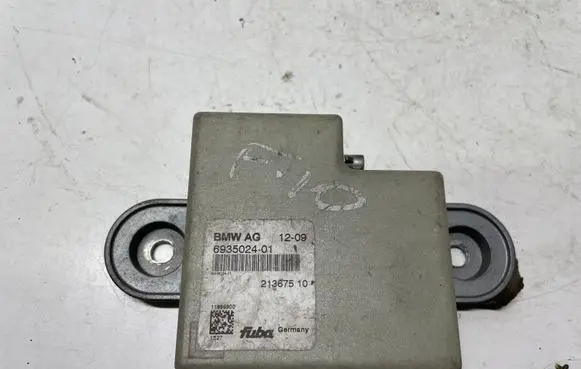 BMW 5 F10 F11 Other control units/modules 6935024