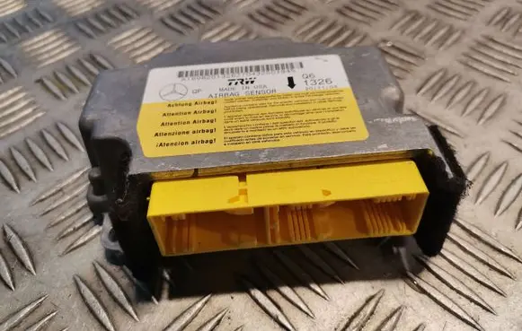 Mercedes-Benz A W169 Airbag control unit/module 1698201326