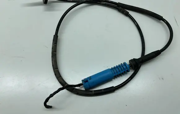 BMW X1 E84 ABS rear brake sensor 0265008238