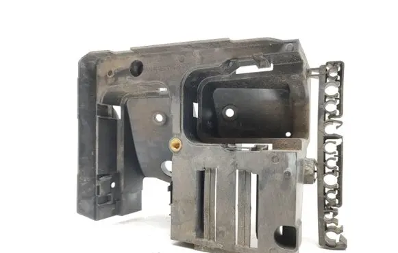 Volkswagen Touran II Fuse module 1K0907361C