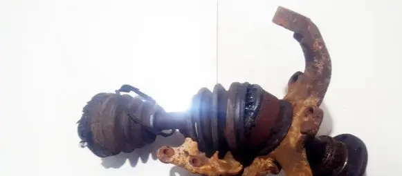 Opel Monterey Front wheel hub