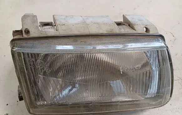 Volkswagen Polo III 6N 6N2 6NF Headlight/headlamp