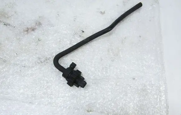 BMW 3 E36 Valve vacuum 