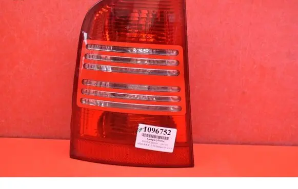 Skoda Octavia Mk1 (1U) Rear/tail lights 1U9945095