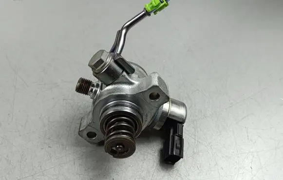 Honda CR-V Mechanical fuel pump 167905PC H026M2 SM296100