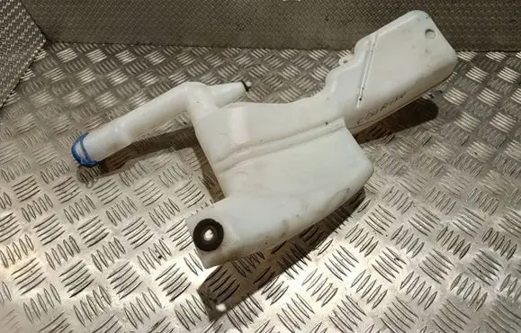 Windshield washer fluid reservoir/tank