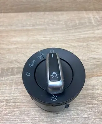 Volkswagen PASSAT B7 Light switch 3C8941431
