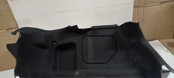 Chevrolet Camaro (D) pillar trim (bottom) 84290239
