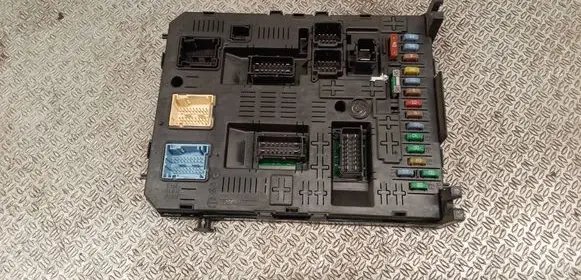 Citroen C5 Comfort/convenience module 966405908001