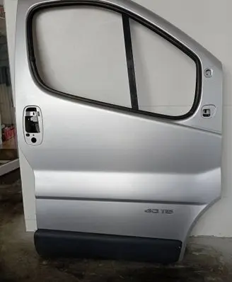 Renault Trafic II (X83) Front door