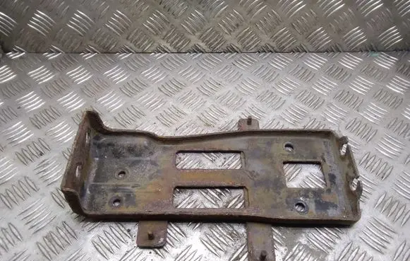 Nissan Leaf I (ZE0) Handbrake interior bracket 