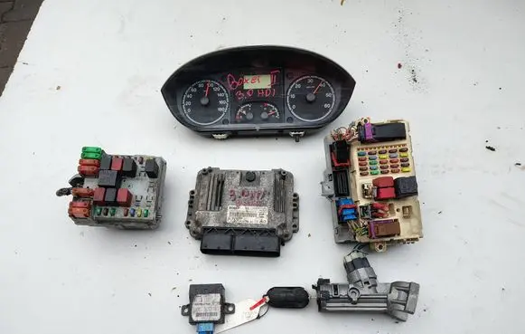 Citroen Jumper Engine control unit/module 51836090