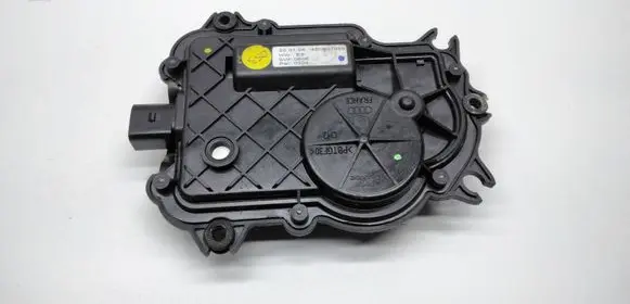 Audi A8 S8 D3 4E Front door lock 4E0837059