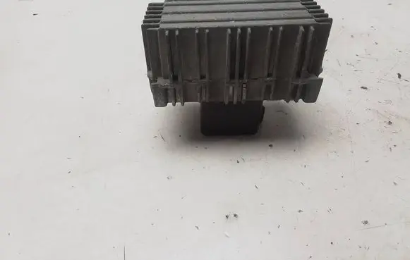 Opel Vectra C Glow plug pre-heat relay 09132691 51299008