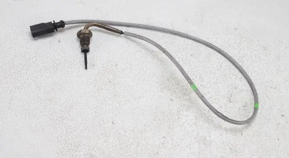 Audi Q3 8U Exhaust gas temperature sensor 04L906088EA