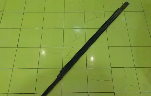 Lancia Beta Side skirt front trim PRZOD CL2