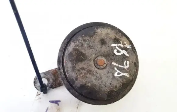 Toyota Avensis T250 Horn signal