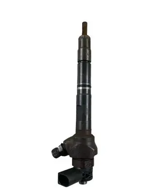 Volkswagen Golf VII Fuel injector