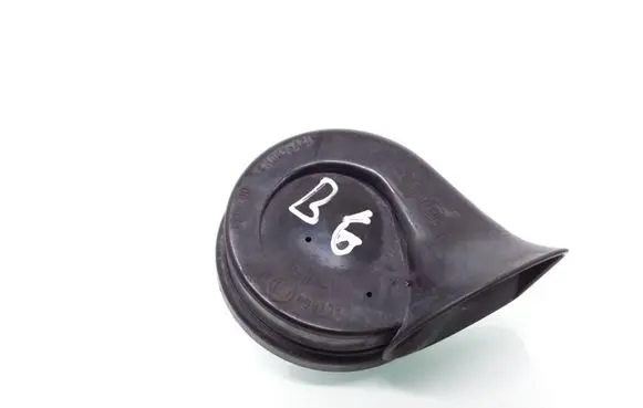 Audi A4 S4 B6 8E 8H Horn signal 8E0951221
