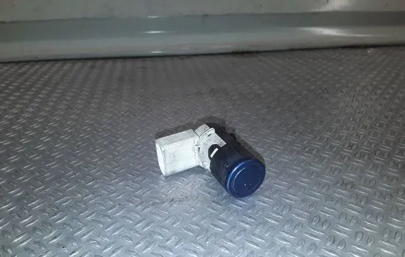 Audi A6 S6 C6 4F Parking PDC sensor 7H0919275