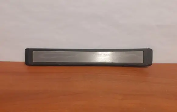 Mercedes-Benz E W211 Side skirt rear trim 6695 A2116801535