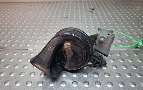 Skoda Rapid (NH) Horn signal S26372932 3B0951223E